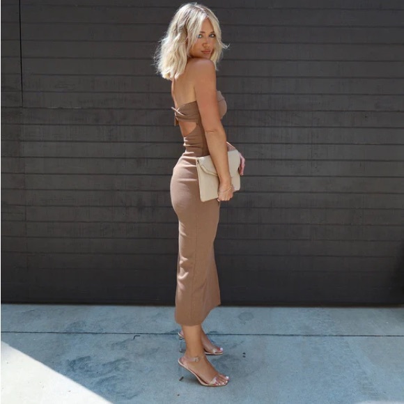 NWT Vici Celeste Ribbed Cutout Strapless Midi Dress in Mocha L Sexy Chic Fashion - Picture 2 of 15